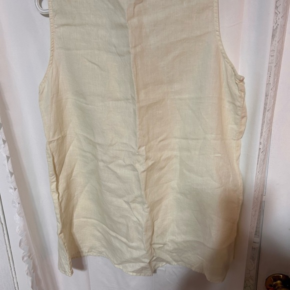 Click xl- Elegant Creamy yellow linen Sleeveless Tank Top- new or like new - Picture 4 of 8